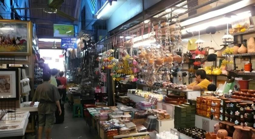Pannapat Place
